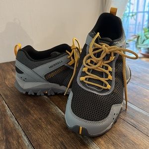 NWOB Merrell Men’s Riverbed 2 Shoes, size 11